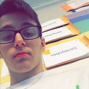 Meet your Posher, Ethan